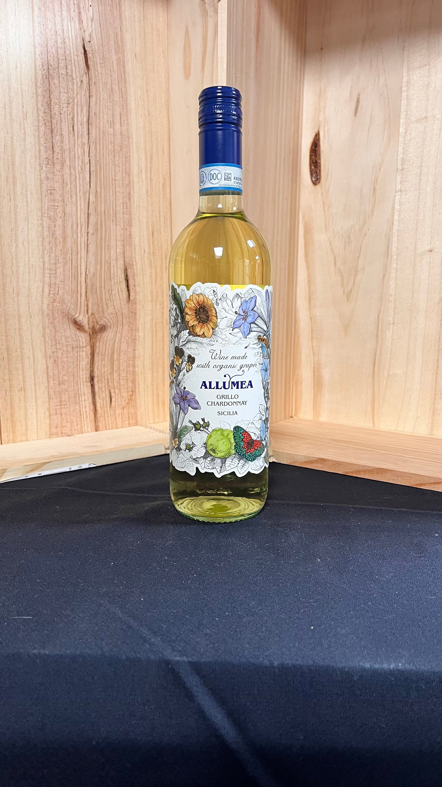 2022 - Allumea Organic Blend - White   Grillo Chardonnay
